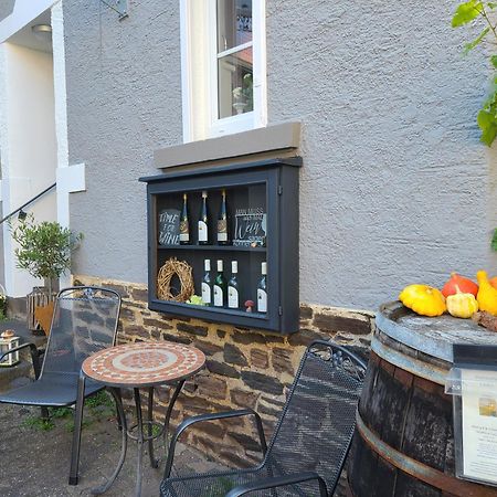 Weingut Matthias Dauns Apartment Reil Bagian luar foto