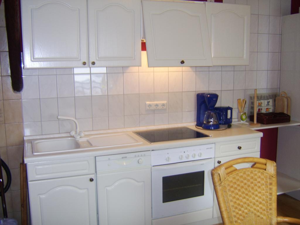 Weingut Matthias Dauns Apartment Reil Ruang foto