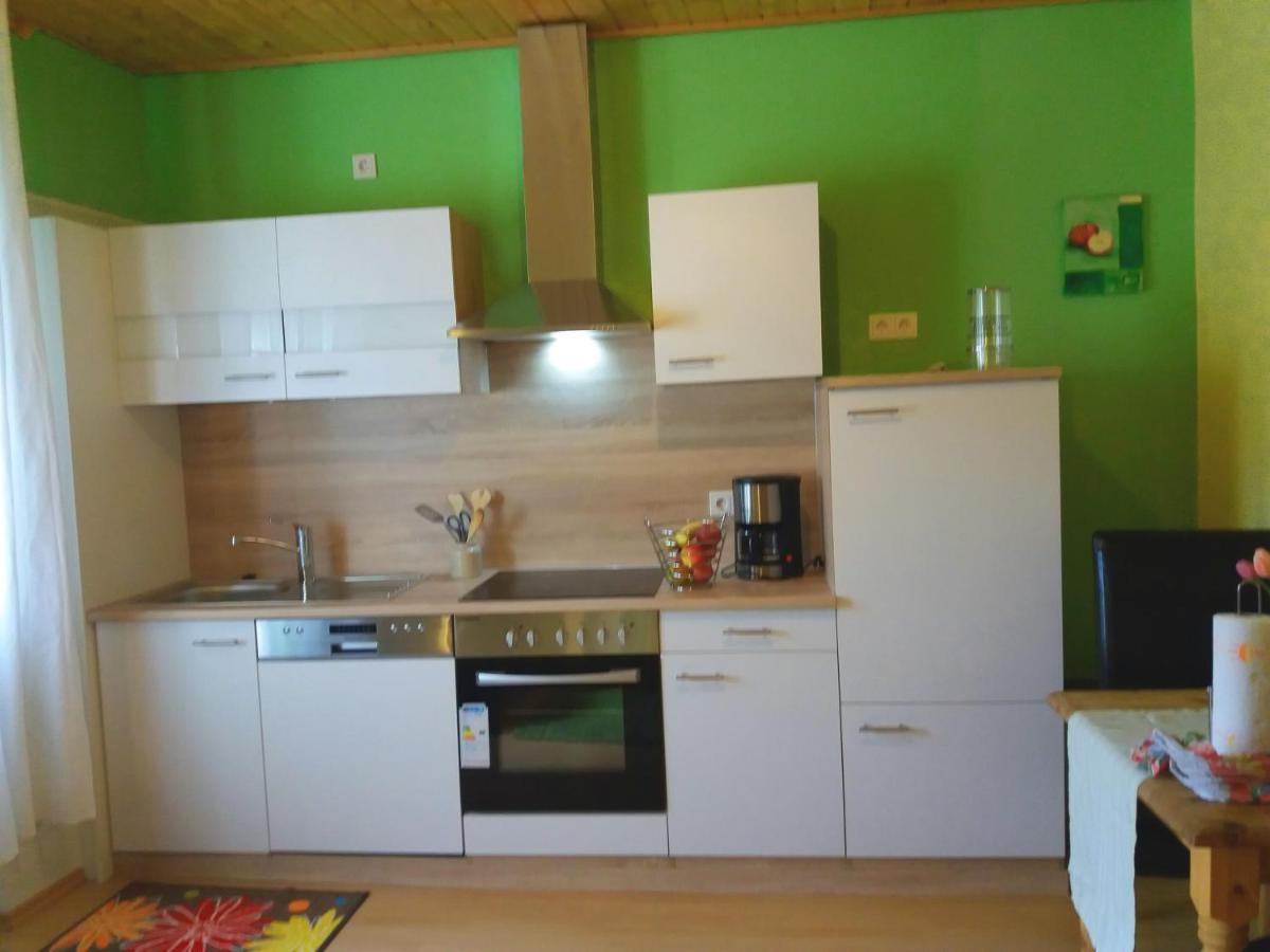 Weingut Matthias Dauns Apartment Reil Bagian luar foto