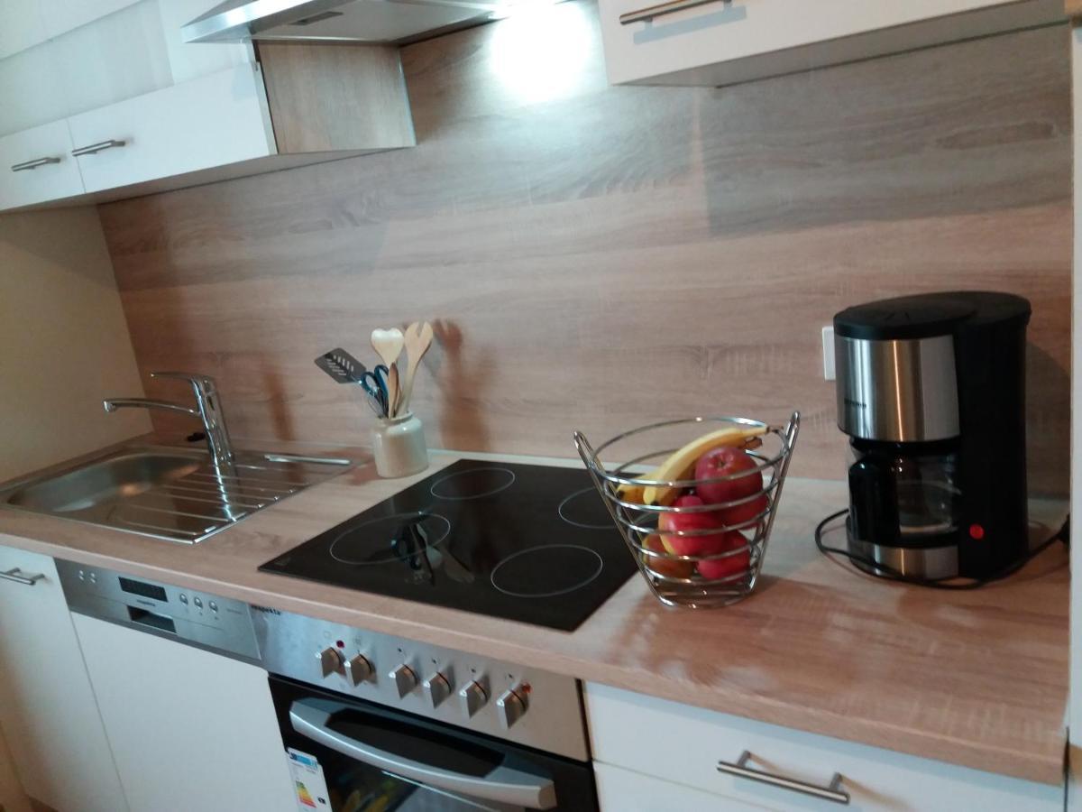Weingut Matthias Dauns Apartment Reil Bagian luar foto